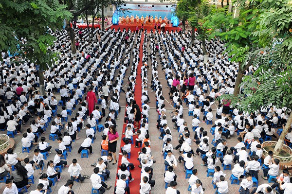 Hơn 3000 học sinh Trường Tiểu học Nghĩa Tân cùng tham dự
