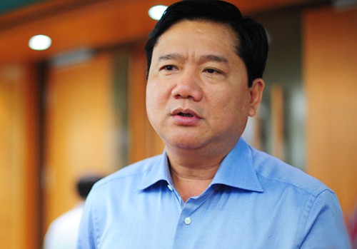 
Ông Đinh La Thăng sau khi rời  PVN đã làm Bộ trưởng Giao thông Vận tải, Bí thư Thành uỷ TP HCM. Ảnh: Xuân Hoa
