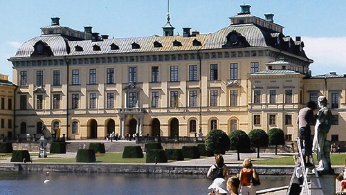 
Cung điện Drottningholm ở Stockholm. Ảnh: News
