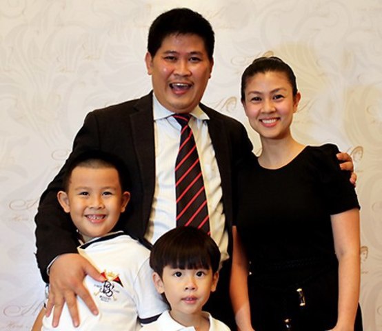 Gia đình hạnh phúc một thời của diễn viên Kim Thư