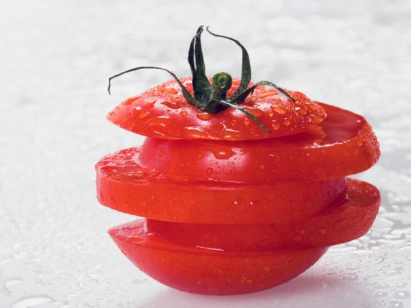Cà chua: Là nguồn tuyệt vời của lycopene và vitamin C, cà chua giúp duy trì sức khỏe tuyến tụy.