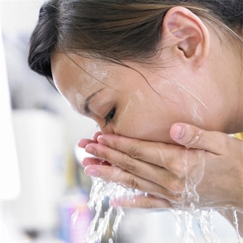 Chỉ cần làm theo mẹo dưới đây sẽ có làn da đẹp chẳng kém gì hot girl Hàn Quốc photo 1 1492392328427 Chỉ cần làm theo mẹo dưới đây sẽ có làn da đẹp chẳng kém gì hot girl Hàn Quốc