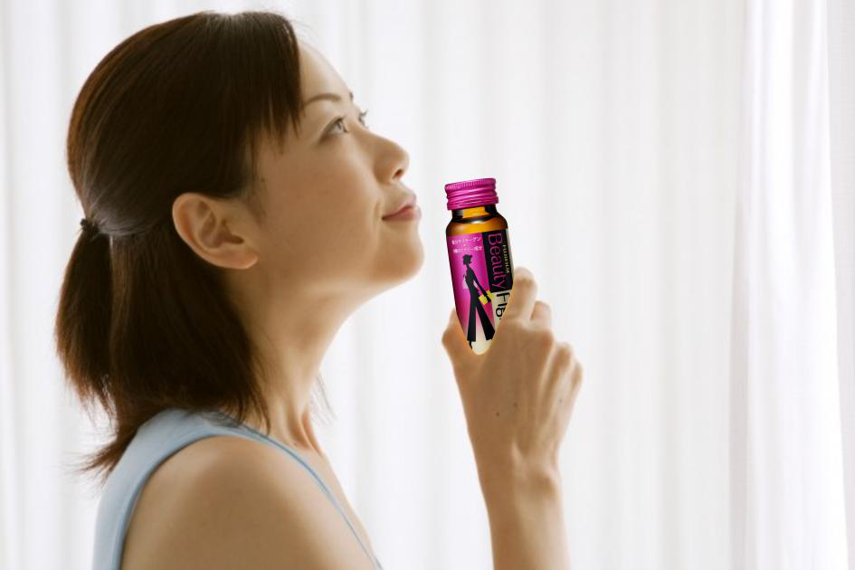 Collagen và các dưỡng chất sẽ giúp da luôn căng mịn, trẻ trung.