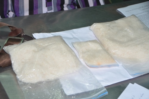 1,17 kg ma túy được Lịch giấu dưới cạp quần. Ảnh: T.H