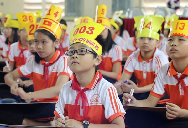 
Học sinh thành phố Vinh tại Ngày hội giao lưu học sinh tiểu học. Ảnh: SH/Báo Nghệ An.
