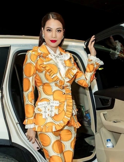 
Với vai tr&ograve; nh&agrave; sản xuất, Trương Ngọc &Aacute;nh muốn sản xuất nhiều thể loại phim kh&aacute;c nhau.
