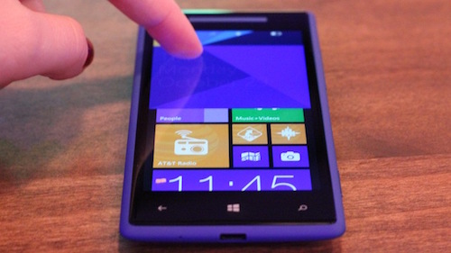 
HTC Windows Phone 8X.
