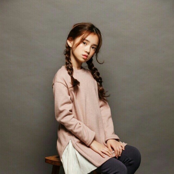 
Ai m&agrave; nghĩ được c&ocirc; b&eacute; ấy chỉ mới 10 tuổi chứ.
