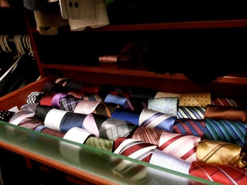 
Bộ sưu tập đồ sộ cravat của Quang Lê
