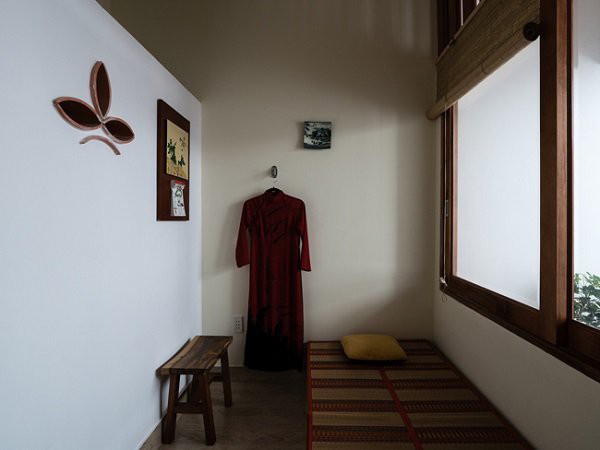 Phòng ngủ ấm cúng của người già