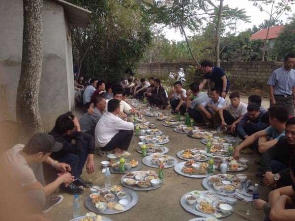 Đ&acirc;y l&agrave; phong tục của Lạng Sơn. Ảnh: T&ugrave;ng Nguy&ecirc;n