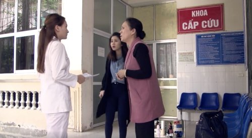 
 Khác với Minh Vân, cô y tá trong phim Người phán xử có mối quan hệ tình cảm phức tạp và cuộc sống không bình lặng.
