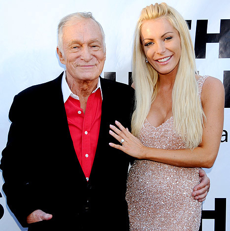 Hefner và người vợ thứ ba, Crystal Harris.