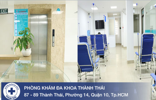 Ph&ograve;ng kh&aacute;m, ph&ograve;ng chờ sạch sẽ, y&ecirc;n tĩnh tạo sự thoải m&aacute;i cho nam giới