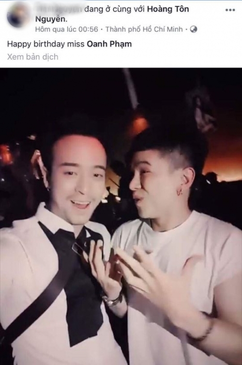 H&igrave;nh ảnh Ho&agrave;ng T&ocirc;n đi bar rạng s&aacute;ng ng&agrave;y 3/10 được bạn b&egrave; chia sẻ tr&ecirc;n mạng x&atilde; hội.