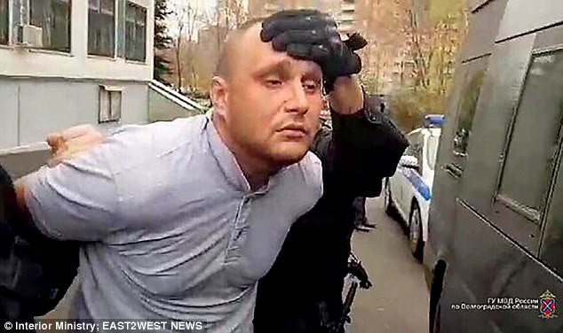 Maslennikov bị bắt ở gần Moscow.