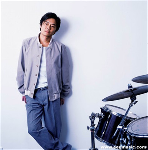 Ca sĩ Vương Kiệt từng nổi đình đám vào thập niên 1990