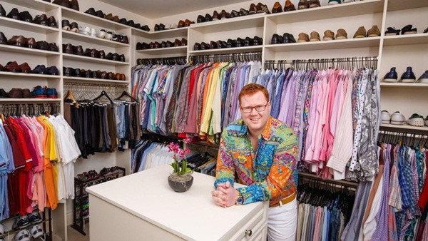 Wyatt Koch l&agrave; chủ một thương hiệu thời trang danh tiếng