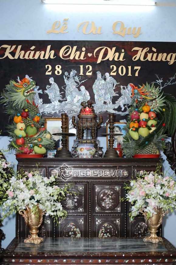 Không gian hôn lễ của Lâm Khánh Chi đã được chuẩn bị chu đáo