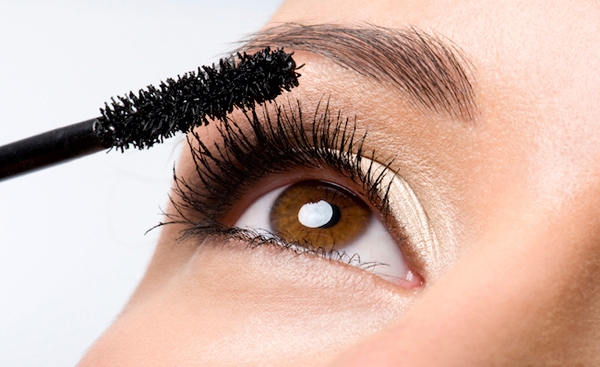 
Một số thành phần trong mascara không tốt cho mắt
