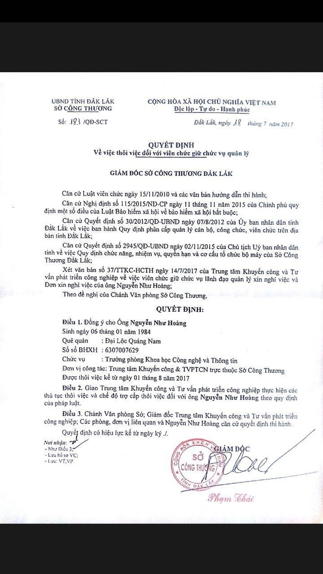 Quyết định thôi việc của anh Hoàng