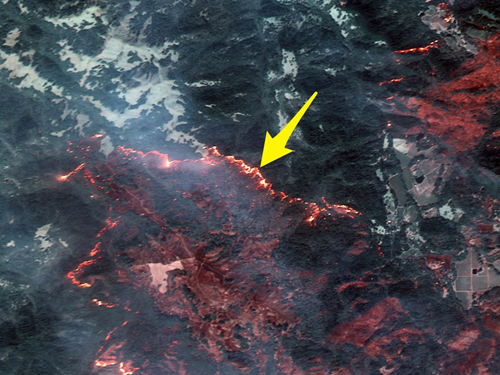 Hình ảnh cháy rừng nhìn từ vệ tinh ở California. Ảnh: DigitalGlobe.