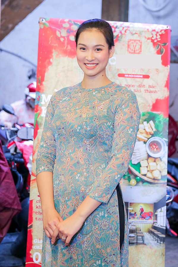 Vương Thu Phương từng đoạt giải vàng Siêu mẫu Việt Nam 2011. Năm 2012, cô thi Hoa hậu Việt Nam và là ứng viên sáng giá cho ngôi vị cao nhất. Trong những năm qua, Vương Thu Phương tham gia nhiều chương trình thời trang và được diễn ở vị trí vedette. Cô còn lấn sân sang lĩnh vực phim ảnh.