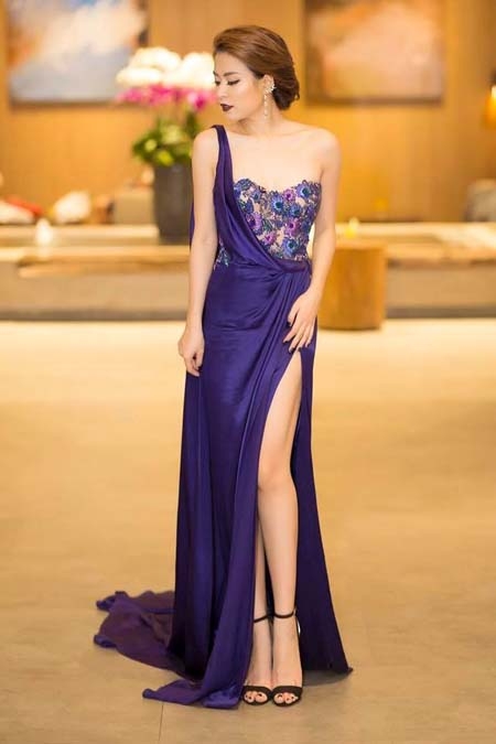 
Hoàng Thùy Linh đoạt giải MV của năm tại lễ trao giải Zing Music Awards 2016.
