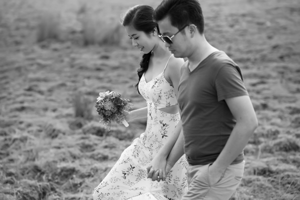 
Vợ chồng Kiều Khanh được xem là một cặp trai tài, gái sắc. Họ nhận được rất nhiều lời chúc phúc sau đám cưới hoành tráng ở Sài Gòn, hôm 12/2.
