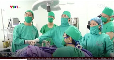 
Chuyển giao kỹ thuật phẫu thuật nội soi tại Bệnh viện Sản Nhi Quảng Ninh.
