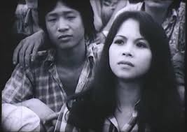 
Trong thế hệ diễn viên khóa 2 của Trường Điện ảnh Việt Nam, Thanh Quý ít tuổi nhất (sinh năm 1958) nhưng là gương mặt nổi tiếng sớm nhất.
