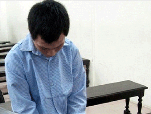 
Bị c&aacute;o H&agrave; Thuy Thường, đối tượng trong nh&oacute;m Trịnh Th&uacute;c Cường đ&atilde; ra tay với anh Mai Văn Tu&acirc;n
