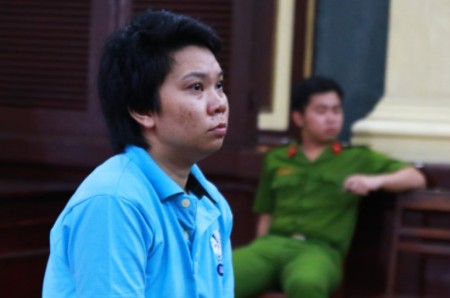 
Bị c&aacute;o Th&ugrave;y tại phi&ecirc;n t&ograve;a sơ thẩm. Ảnh: Kỳ Hoa.
