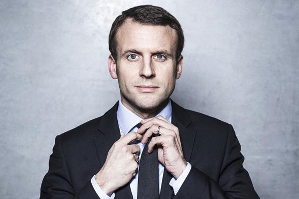
Vẻ ngoài lịch lãm cũng tạo nên một Emmanuel Macron đầy quyến rũ.
