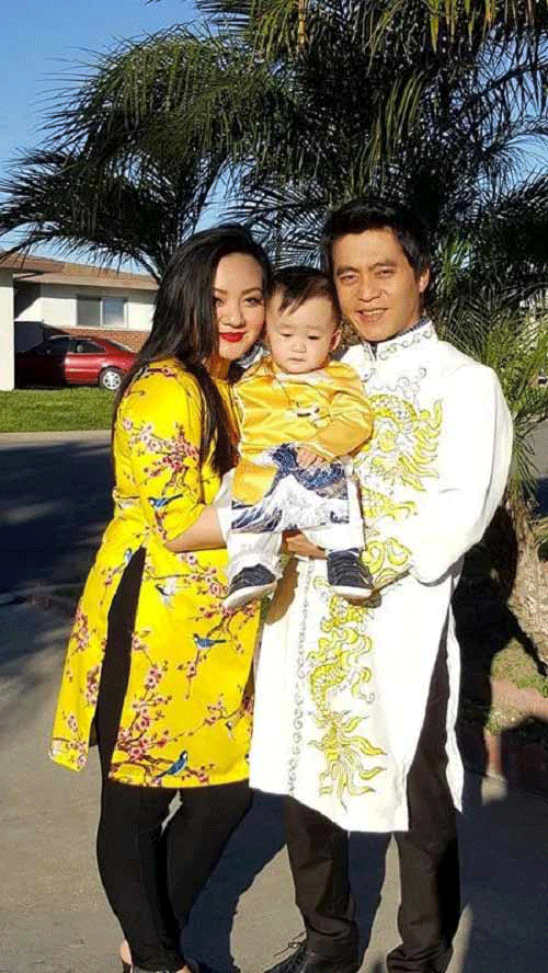 
Gia đình nhỏ giản dị của Xuân Mai, được biết cô đang mang bầu lần thứ 2.
