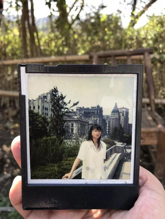 Bạn g&aacute;i của Lương.