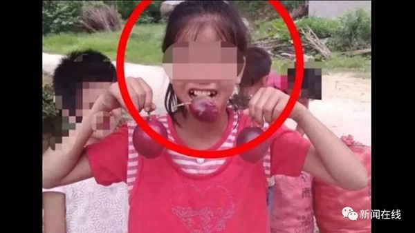 Bức ảnh Hiểu Yến chụp h&ocirc;m 2/10 khiến người mẹ nh&igrave;n lại kh&ocirc;ng khỏi đau l&ograve;ng.