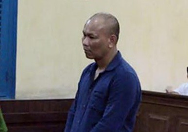 
Bị cáo Miên bị 13 năm tù về tội Cưỡng đoạt tài sản và Bắt, giữ người trái pháp luật. Trong khi các đối tượng tổ chức đòi nợ và bắt người là bà Lê Thị Thảo và Nguyễn Anh Ðức được tự do.
