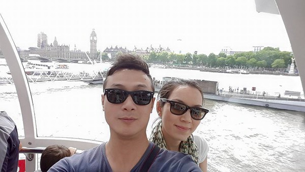Hơn 5 năm về chung một nhà, không thể đếm hết số lần 2 vợ chồng Anh Tuấn - Lý Hồng Nhung đi du lịch nước ngoài.