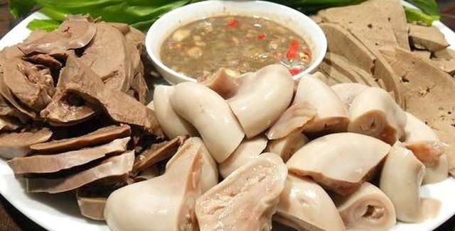 
Mặc dù có nhiều lợi ích nhưng PGS.TS Nguyễn Duy Thịnh cũng không ngại chỉ ra mặt xấu của món ăn này.
