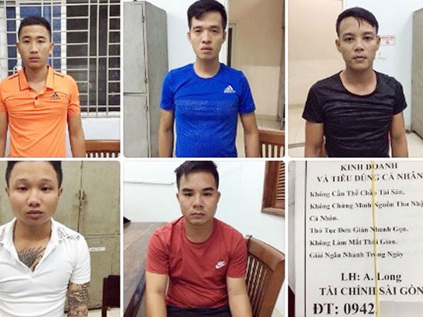 Nhóm các đối tượng và tờ rơi cho vay