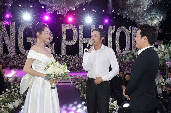 Hoài Linh có chia sẻ đầy xúc động trong đám cưới Trường Giang.