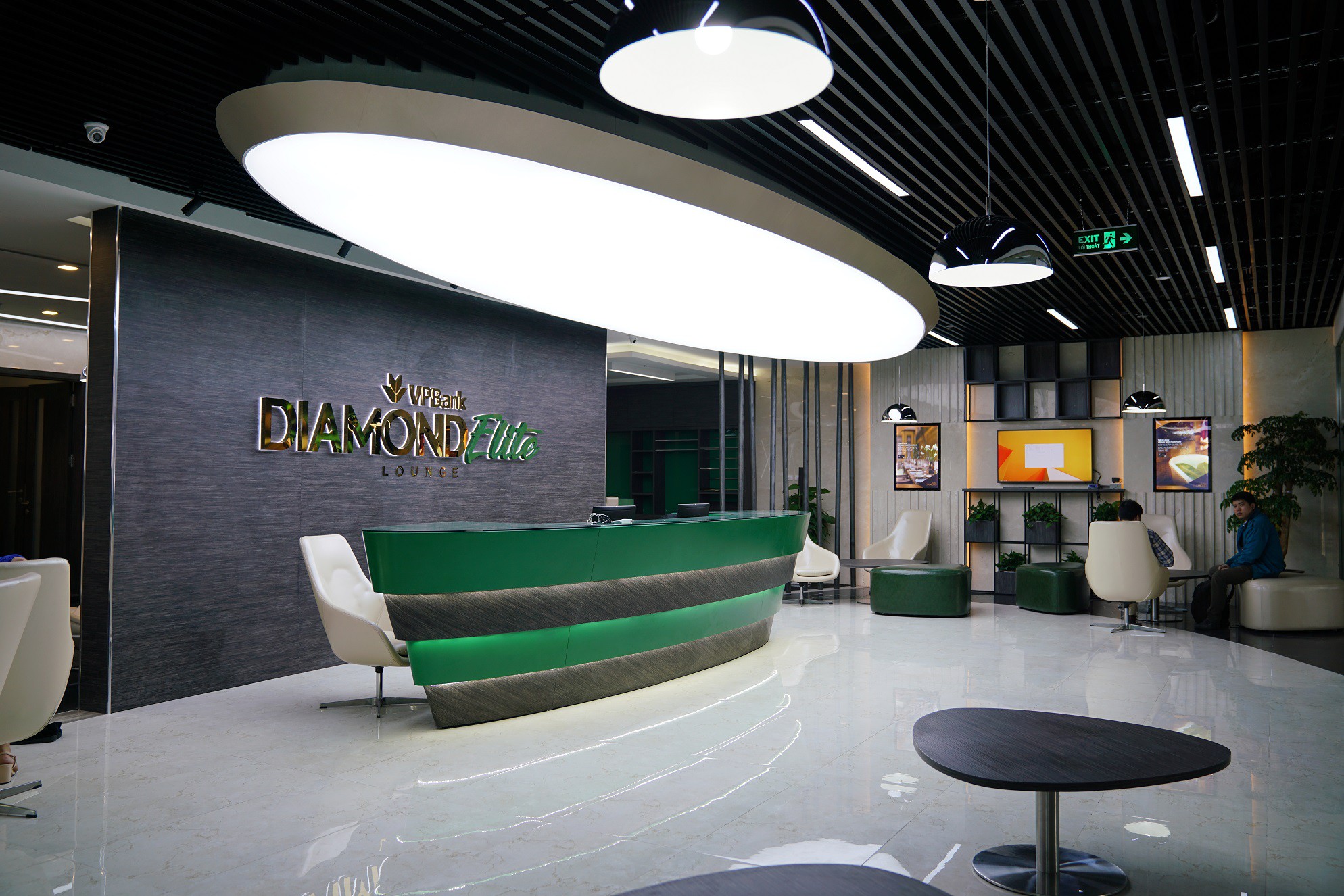 Ph&ograve;ng chờ VPBank Diamond d&agrave;nh cho kh&aacute;ch h&agrave;ng.