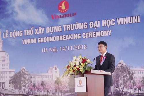 Thứ trưởng Bộ GD&ĐT Lê Hải An tới dự và phát biểu tại buổi lễ.