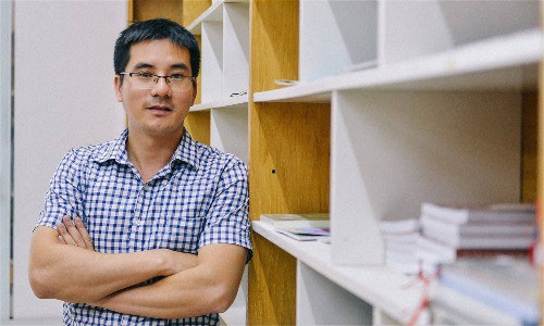 Dịch giả Nguyễn Quốc Vương. Ảnh: NQV.