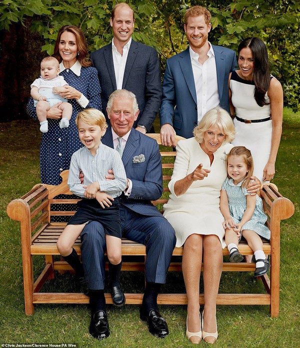 Gia đình hạnh phúc của Thái tử Charles.