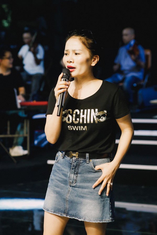 Ca sĩ Thành Lê cũng góp mặt trong đêm nhạc Mùa thu vàng diễn ra vào tối nay (17/11) tại Cung Văn hoá Hữu nghị Hà Nội.