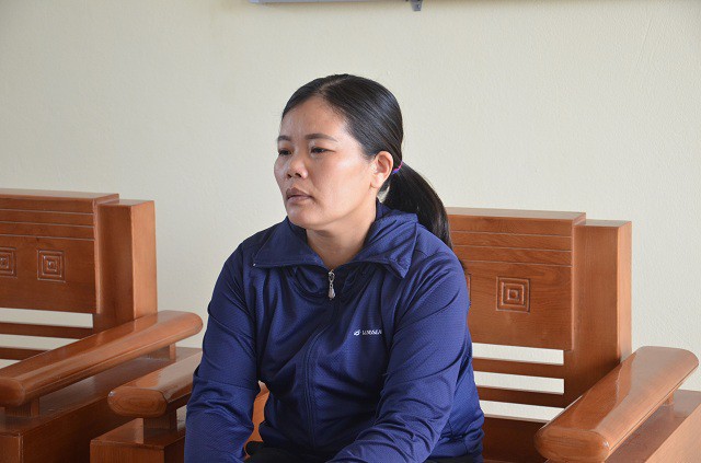 Cô Nguyễn Thị Phương Thủy - Trường THCS Duy Ninh (Quảng Bình) – người yêu cầu mỗi bạn học sinh trong lớp phải tát liên tiếp 10 cái thật mạnh vào má em Hoàng L.N (SN 2007, học lớp 6) do em N nói tục. Tổng cộng với 231 cái tát, em N đã phải nhập viện.