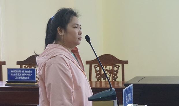 
Bị cáo Thùy trong phiên xét xử ngày 28/11.
