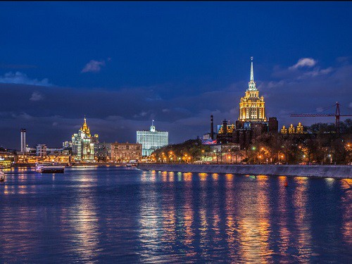 
Thành phố Moscow về đêm. Ảnh: Alexey Malchenko/Shutterstock
